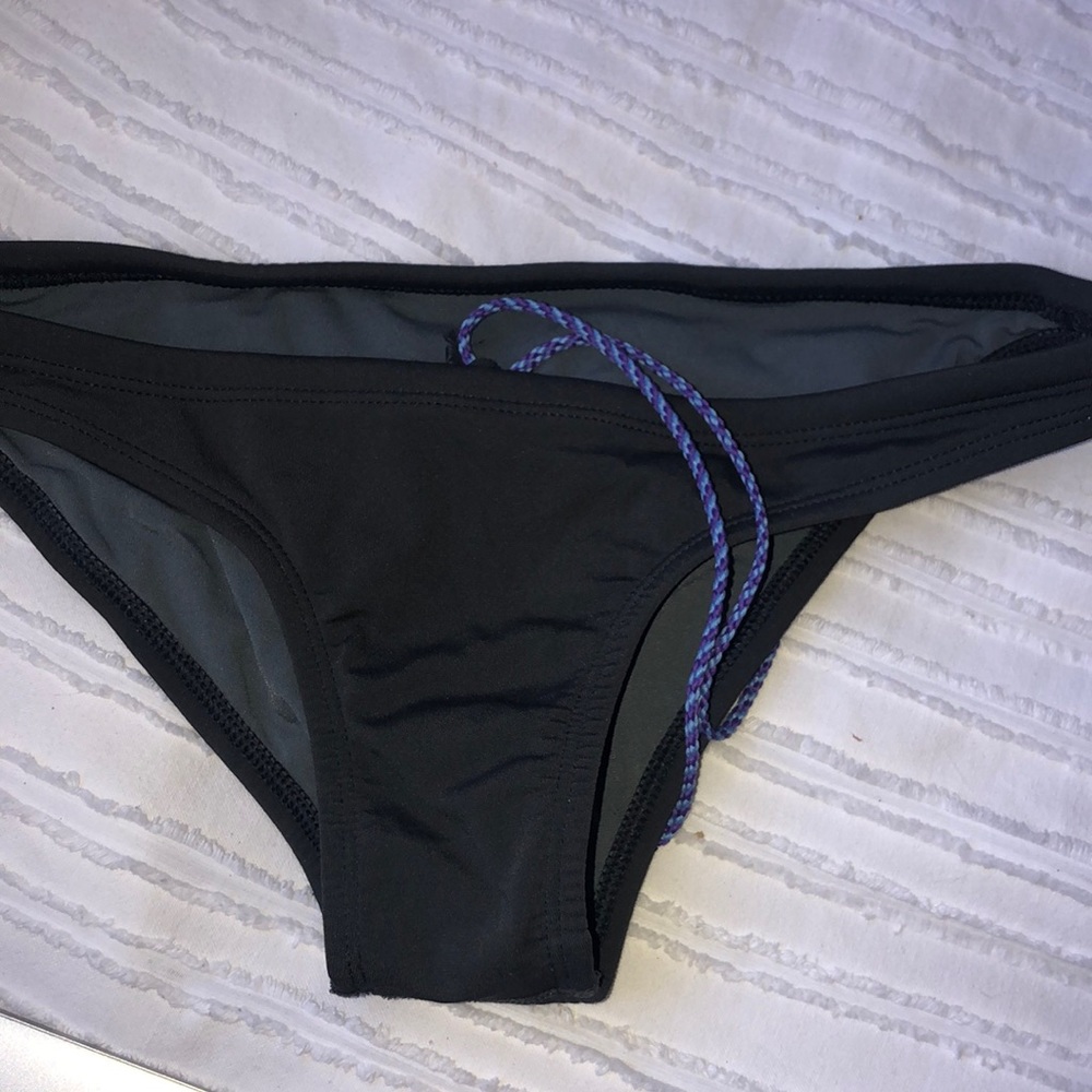Dark grey Holden bottoms size m